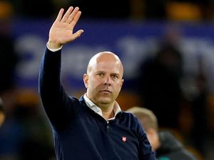 Supporting image for story: Arne Slot plays down Liverpool’s ascent to the top of the Premier League table