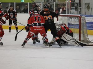 Supporting image for story: Telford Tigers anger at Barons after abandonment