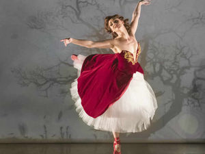 Supporting image for story: Ashley Shaw talks ahead of The Red Shoes at Birmingham Hippodrome