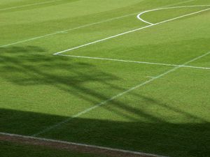 Supporting image for story: Inverness retain five-point lead after draw with Stenhousemuir