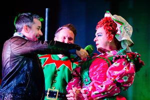 Wolverhampton Christmas light switch on