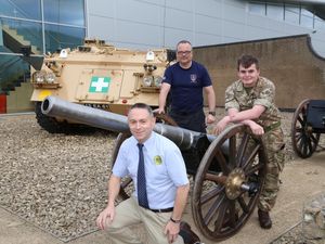 Supporting image for story: Historic field gun stops off in Telford