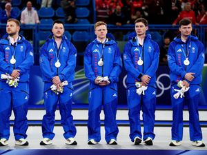 Supporting image for story: Bruce Mouat rues decisive missed shots as Great Britain settle for silver