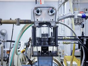 Supporting image for story: Nissan’s new powertrain has the thermal efficiency of an F1 engine