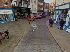 Supporting image for story: Early warning given for roadworks in Shrewsbury town centre street