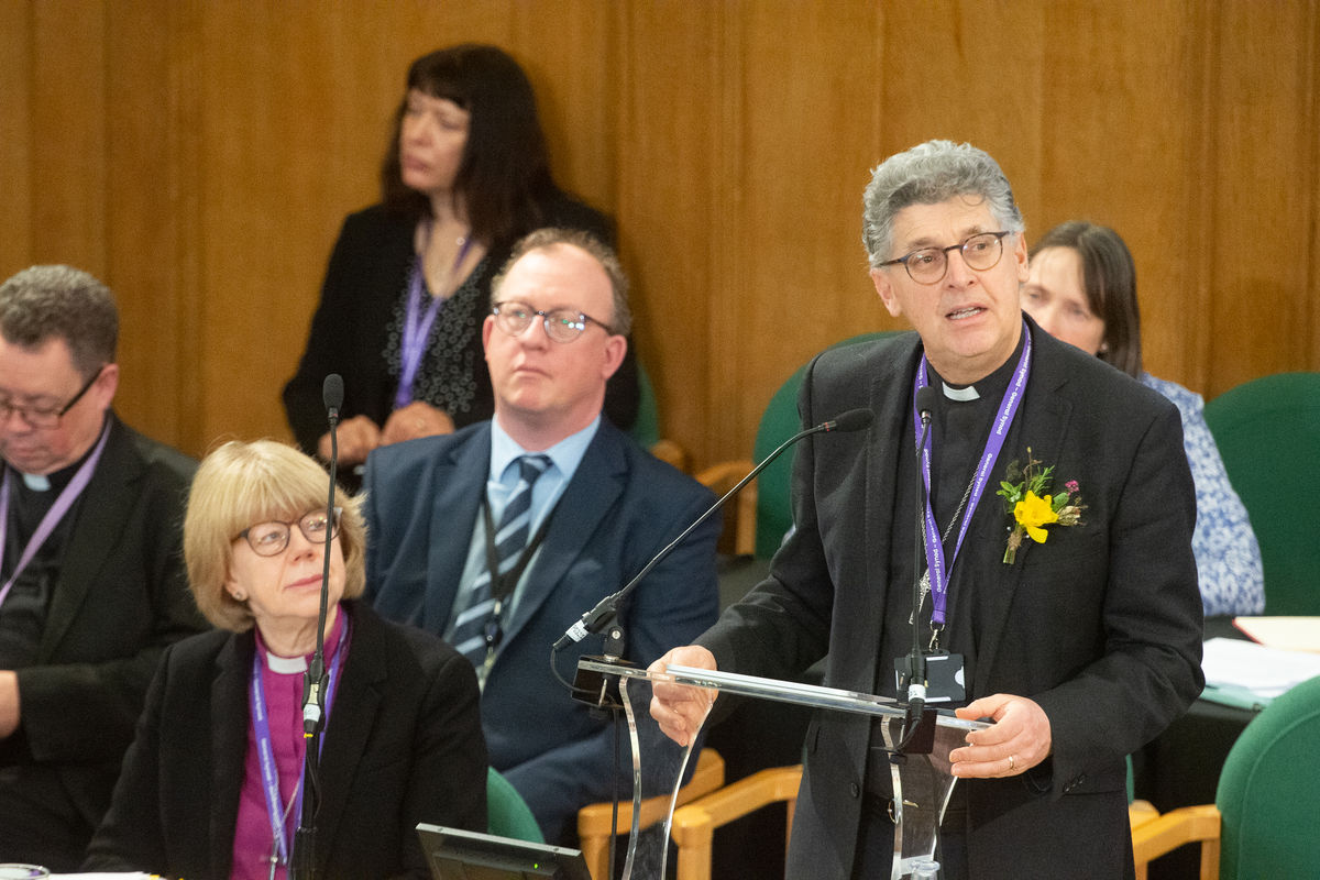 Church of England’s Synod backs motion from the Diocese of Worcester around sustainable flower arrangement