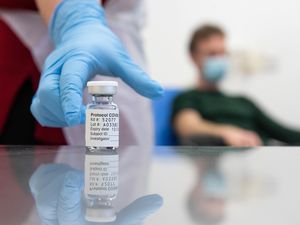 Supporting image for story: How does the Oxford Covid-19 vaccine compare with others?