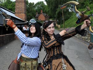 Supporting image for story: Martians invade steampunk festival at Blists Hill - with pictures 