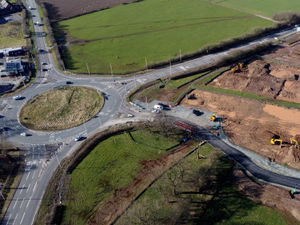 Supporting image for story: Mile End progress praised by transport chief
