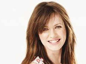 Supporting image for story: Faryl to sing for Guides