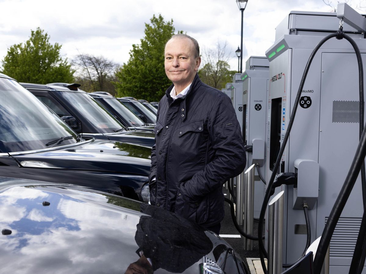 Jeremy Clarkson leads tributes to former Top Gear presenter Quentin Willson