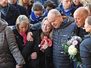 Supporting image for story