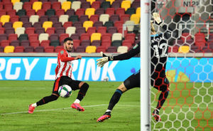 Brentford's Said Benrahma scores