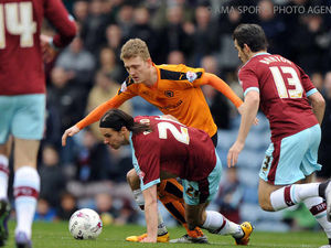 Supporting image for story: Watch highlights of Burnley 1 Wolves 1