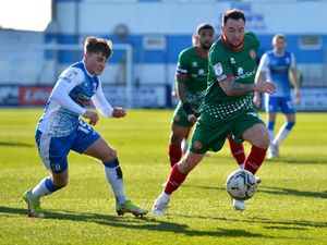 Supporting image for story: Former Walsall midfielder Lee Tomlin comes out of retirement to sign for non-league Ilkeston Town