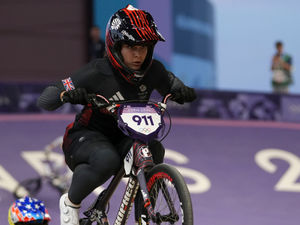 Supporting image for story: Poor start scuppers Bethany Shriever's bid for gold