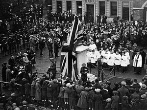 Supporting image for story: Pictures from the past - November 11