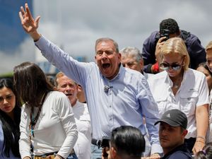 Supporting image for story: Arrest warrant issued for Venezuela’s opposition presidential candidate
