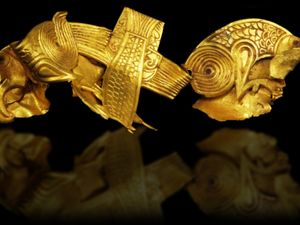 Supporting image for story: Staffordshire Hoard: Gold and silver treasure still holds its magic 10 years on