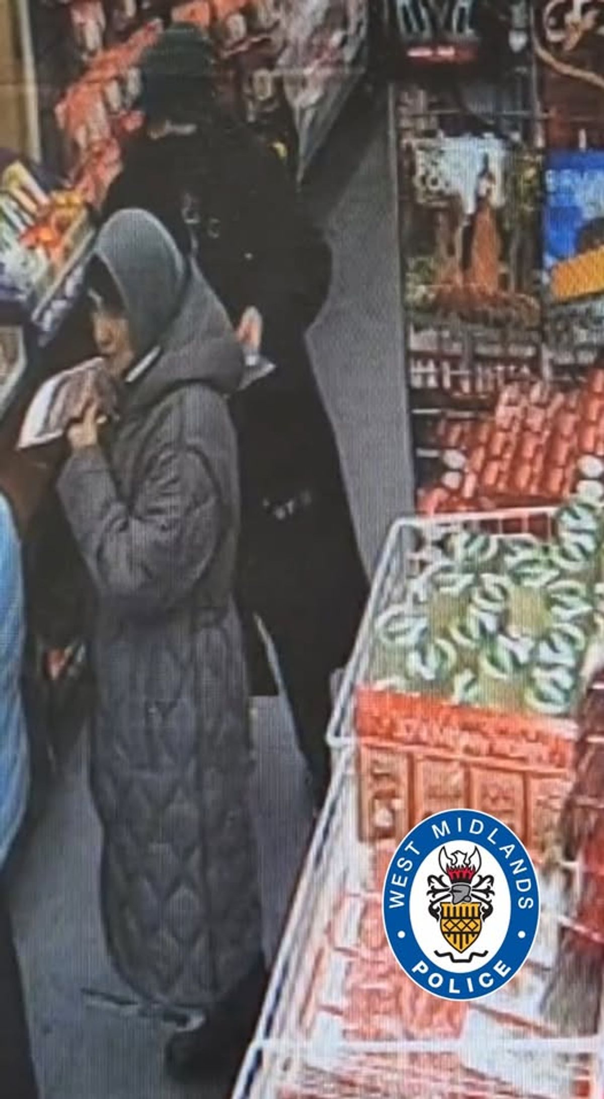 CCTV images released after large amounts of cash stolen from handbag in West Bromwich