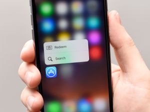 Supporting image for story: Epic Games accuses Apple of impeding efforts to launch own app store in Europe