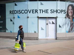 Supporting image for story: Caution urged ahead of lockdown easing for shops and pub gardens in England