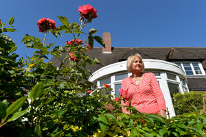 Ann Becke  