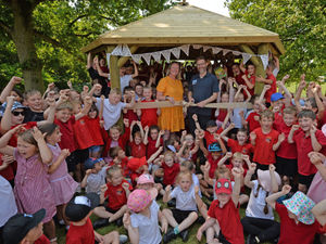 Supporting image for story: Primary school cuts the ribbon to open its new outdoor classroom