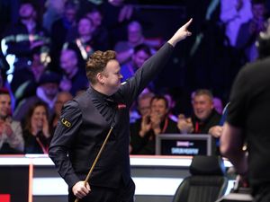 Supporting image for story: Maximum man Shaun Murphy sets up Masters final with Kyren Wilson