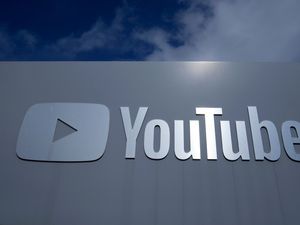 Supporting image for story: YouTube to pay £18m to settle lawsuit over Trump’s account suspension