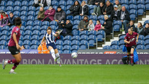 Shannon Stamps plays the ball forward. Taken on 06 Nov 2022 at The Hawthorns, West Bromwich Albion Football Club in West Bromwich, UK during the FA Women’s National League Northern Premier Division fixture between WBA Women & Derby County