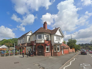 Supporting image for story: Attempted murder charge and three arrests after triple-stabbing at Birmingham Wetherspoons