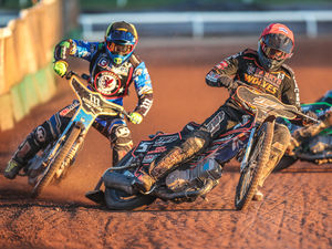 Supporting image for story: Wolverhampton Wolves' 90th Anniversary clash set to go ahead after surviving weather