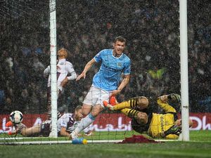 Supporting image for story: Aston Villa unable to halt slick Man City - match analysis