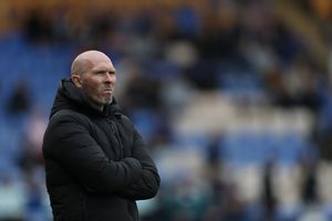 Supporting image for story: Dave Edwards: Shrewsbury's resurgence continues with big win