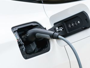 Supporting image for story: BMW’s next generation EV batteries to be 50 per cent cheaper than current units