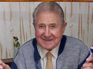 Supporting image for story: War hero described as a gent dies at 89