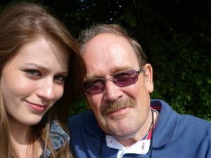 Supporting image for story: Daughter raises £4,000 for Telford hospice in memory of her father