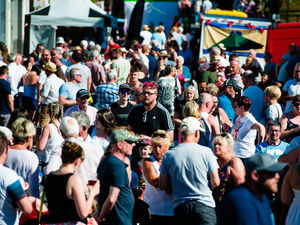 Supporting image for story: Thousands turn out for Broseley's annual music festival