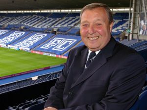 Supporting image for story: Former West Brom director and Express & Star journalist Jeff Farmer dies