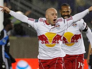 Supporting image for story: Hednesford Town sign Thierry Henry's former strike partner