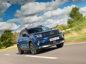 Supporting image for story: Citroen boosts electric range of C5 X and C5 Aircross hybrids