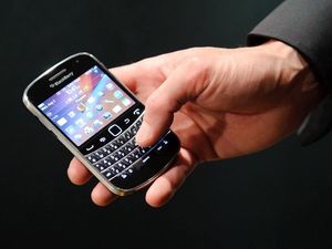 Supporting image for story: BBM messaging app closes down
