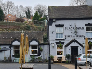 Supporting image for story: 11 of the best-rated beer gardens in Shropshire to enjoy a pint in as heatwave hits