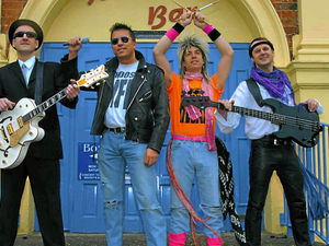 Supporting image for story: Turning back the clock to the 80s at Bilston's Robin 2