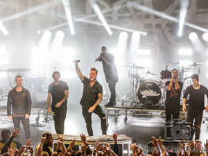 Supporting image for story: Papa Roach film new music video at Birmingham's O2 Academy - with pictures