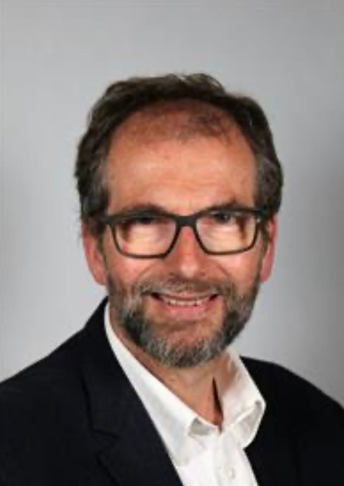 As they vote to close Llandinam primary school - senior Powys Liberal Democrat reminded that they came to power on the back of promises to stop closing small schools