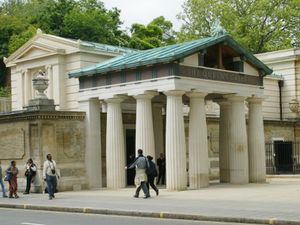 Supporting image for story: The Queen’s Galleries to change names following King’s accession