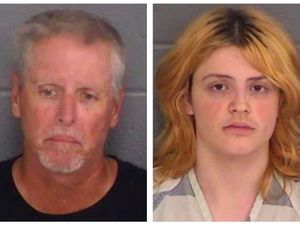 Supporting image for story: Mother of Georgia shooting suspect ‘warned school of extreme emergency’