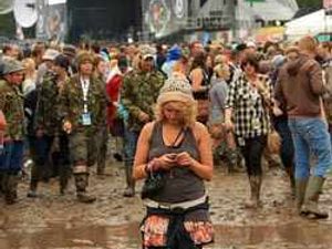 Supporting image for story: V Festival fans gallery